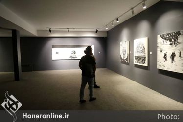 نمایشگاه آثار زاها و داوود بیات با عنوان «منظومه‌ی خسوف»  در گالری دیهیم 