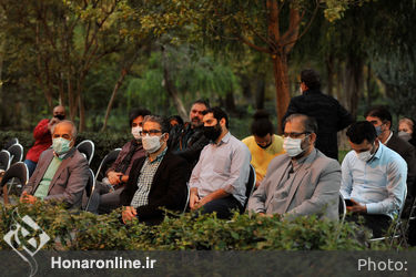 کاشت نهال به یاد استاد زنده‌یاد " سعدی افشار" هنرمند پیشکسوت نمایش‌های سنتی در محوطه پارک شهر