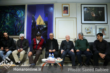 بازدید علی مرادخانی از داوری آثار جشنواره تجسمی فجر‎
