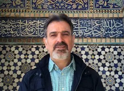 حسین غلامی: باید در طراحی کتاب‌های درسی روی خوشنویسی سرمایه‌گذاری کنیم