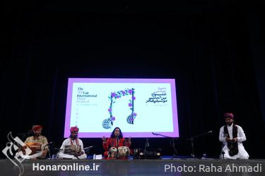 اجرای هنرمندان کشور هندوستان در دومین روز از جشنواره بین المللی موسیقی فجر