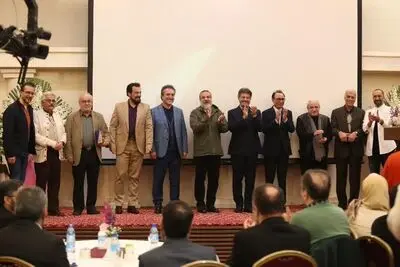 محمدرضا حیاتی: من با اجرا زاده شدم، با اجرا زندگی کردم و با اجرا می‌میرم