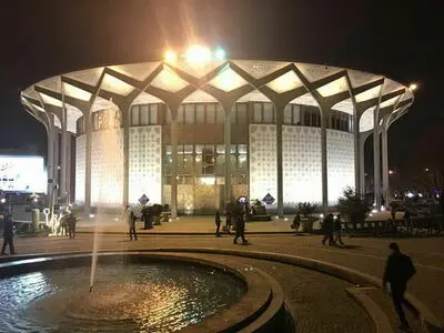 آمار تماشاگران تالارهای تئاتر شهر و سنگلج در هفته اول خرداد