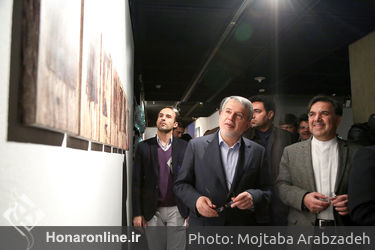 بازدید وزیر ارشاد ، وزیر راه و معاونت هنری از نمایشگاه آثار جشنواره هنرهای تجسمی فجر