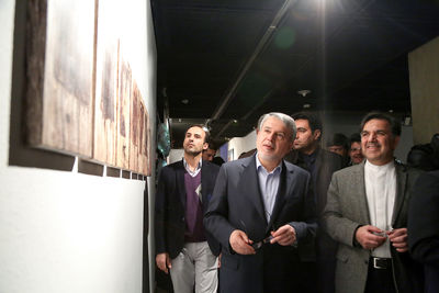 صالحی امیری: رویکرد ما به هنرهای تجسمی اقتصاد فرهنگ و دیپلماسی فرهنگی است / آخوندی: نمایشگاه‌های هنری برای ما مسئولان بستری تکان دهنده است 