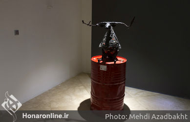 نمایشگاه مجسمه‌ های عارف رودباری در گالری کاما