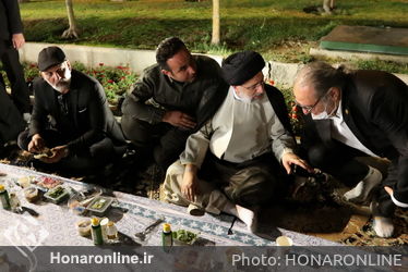 نشست صمیمی رئیس جمهور با هنرمندان و فعالان عرصه فرهنگ و هنر