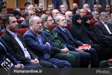 مراسم رونمایی کتاب محمد مسیح کردستان در فرهنگسرای اندیشه