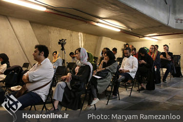 سومین جلسه سخنرانی تیرآرت در آوا سنتر