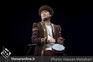 اولین  اجرای رپرتواری ازموسیقی محلی قزاقستان توسط گروه"ساری آرقا"  در فرهنگسرای نیاوران 