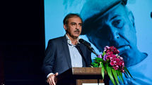 Art elites honor painter of Iranian desert structures Parviz Kalantari 