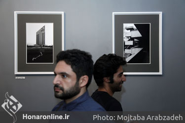 نمایشگاه گروهی عکس با عنوان "اِربِن" در گالری تم 