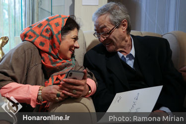 نمایشگاه نقاشی احمدرضا احمدی با عنوان "هزار اقاقیا در چشم تو هیچ بود" در گالری کاما