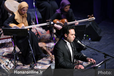 خنیاگران مهر در چهارمین روز سی و دومین جشنواره موسیقی فجر در تالار وحدت