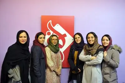 ندا هنگامی: اجتماع ایرانی نیاز به مواجهه با حقیقت دارد
/ "خانه‌ای در انتهای خیابان بهار" به روایت کارگردان و بازیگران 