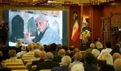 صالحی: استاد فرشچیان بخشی از حافظه ماندگار تاریخ ایران زمین است/ اصفهان گذرگاه اصلی دیپلماسی فرهنگی و هنری ماست