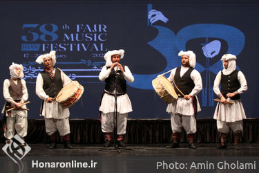 پنجمین شب از سی و هشتمین جشنواره موسیقی فجر در فرهنگسرای نیاوران