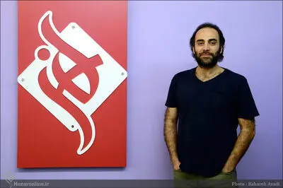 استیصالی که انسان‌ها را گرفتار کرده است / جعفر مهیاری از اجرای نمایش "تراس" در کانادا خبر داد