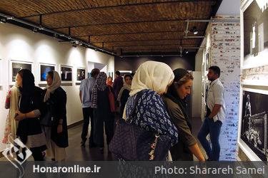 نمایشگاه 59 عکس تئاتر از  59  عکاس در گالری شماره چهار