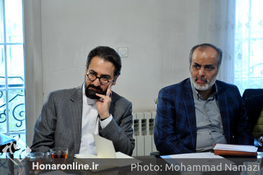 بازدید معاون امور هنری وزارت فرهنگ و ارشاد اسلامی از دبیرخانه سی و ششمین جشنواره بین‌المللی تئاتر فجر