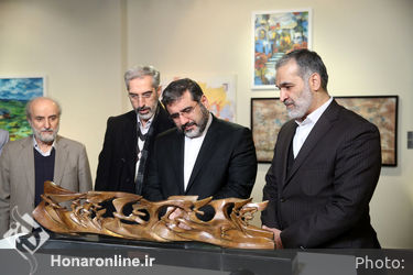 بازدید وزیر فرهنگ از نمایشگاه پانزدهمین جشنواره هنرهای تجسمی