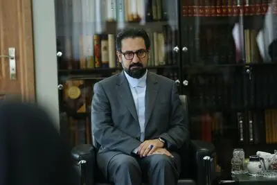 فراگیری هنر امروز ایران مرهون هنرمندان پیشکسوت است / یادداشت سید مجتبی حسینی بر کتاب پیشکسوتان هنر