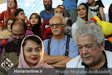 شادپیمایی عروسک‌ها در بوستان آب و آتش‎