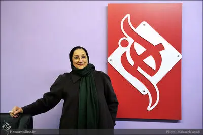 مردم دیگر حوصله شنیدن ساز و آواز را ندارند / هنوز به تنهایی بار موسیقی بانوان را به دوش می‌کشم / گفت‌وگو با پری ملکی