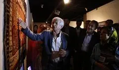 تاسیس موزه پرویز تناولی در شیراز / نمایشگاه مجموعه نفیس دستبافت‌های روستایی و عشایری تناولی در موزه فرش