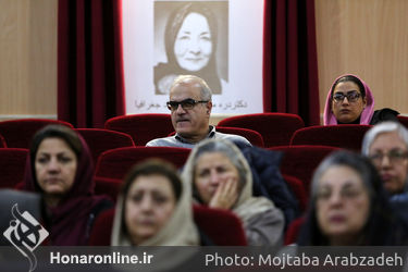 مراسم رونمایی از فرهنگنامه کودکان و نوجوانان