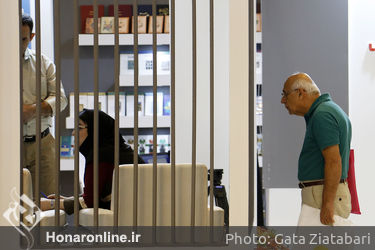 غرفه هنرآنلاین در چهارمین روز بیست و سومین نمایشگاه مطبوعات (1)