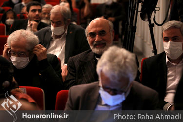 بزرگداشت حکیم نظامی برنامه ویژه آیین بزرگداشت حکیم نظامی با حضور شخصیتهای ملی و بین المللی و اهالی فرهنگ و هنر