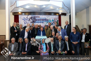 تجلیل از هنرمندان پیشکسوت متولد اردیبهشت ماه
