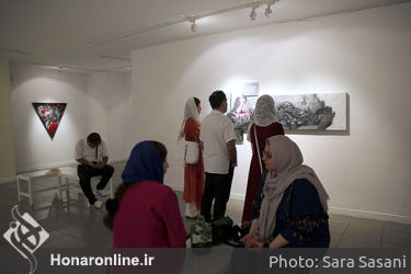 نمایشگاه نقاشی و دوخت سرمه عرب در گالری ویستا 