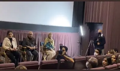 توهین سازمان‌یافته به هنرمندان ایرانی در خاک آمریکا | چه کسانی به پرویز پرستویی و گوهر خیراندیش حمله کردند؟
