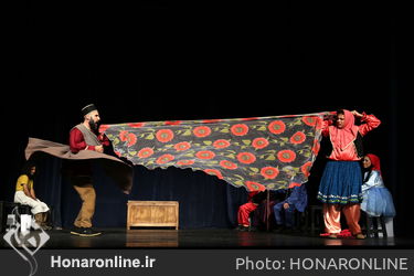 نمایش بنگاه تئاترال در تماشاخانه سنگلج