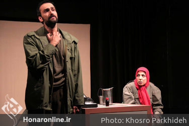 اجرای نمایش "1417" در خانه نمایش