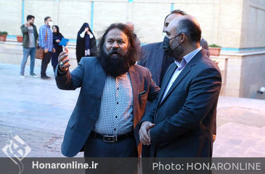 تقدیر از چهره‌های منتخب تئاتر و سینما در هشتمین دوره هنر انقلاب