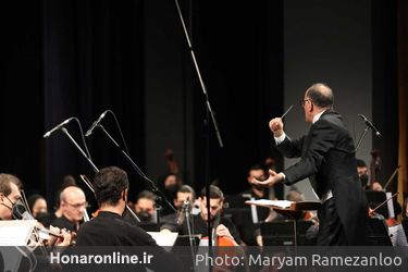 کنسرت ارکستر سمفونیک تهران به رهبری نصیر حیدریان در تالار وحدت/2