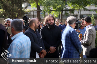 تشییع پیکر سید ضیاءالدین دری از خانه سینما