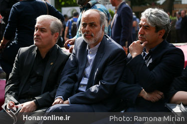 تشییع پیکر زنده یاد داریوش اسدزاده از مقابل خانه هنرمندان