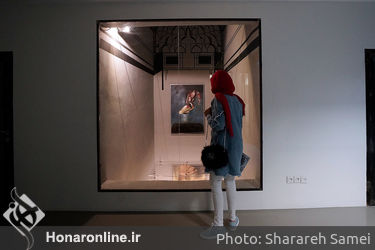 نمایشگاه نقاشی و  چیدمان الیکا هدایت در گالری محسن(پاسیو) 