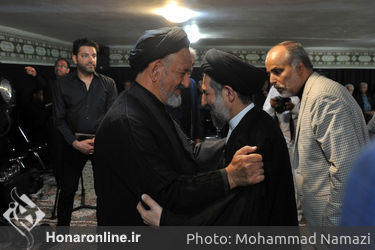 مراسم گرامى‌داشت هفتمین شب شهادت امام حسین (ع) در موسسه توسعه هنرهای معاصر