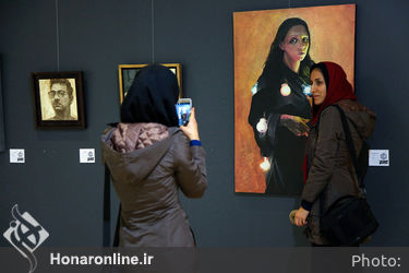 نمایشگاه آثار دوسالانه دامون فر در گالری پردیس ملت