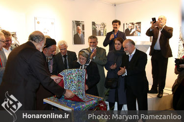 رونمایی از کتاب "دیوان حافظ (حسابی)" در نشر گویا