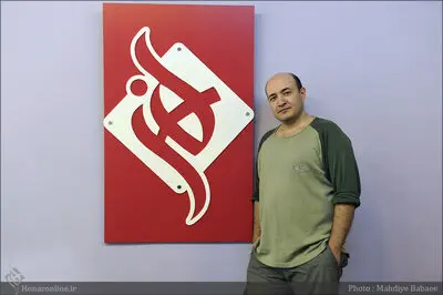 شرایط نشر در  دو سال اخیر  بسیار سخت شده است / در این چرخه تئاتر دیگر نیازی نمی‌بینم که بخواهم نمایشنامه‌ ترجمه‌ کنم / روایت آراز بارسقیان از نویسندگی و ترجمه تا شرایط این روزهای تئاتر