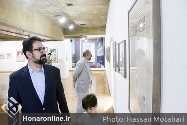 بازديد معاون هنري وزارت ارشاد اسلامي از نمايشگاه اتو واگنر 