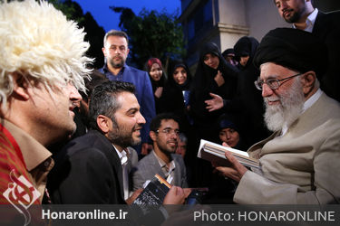 دیدار جمعی از شاعران و اهالی فرهنگ و ادب با رهبر معظم انقلاب