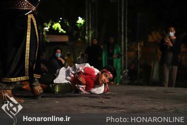 تعزیه "حضرت قاسم‌(ع)" در مقابل تالار وحدت