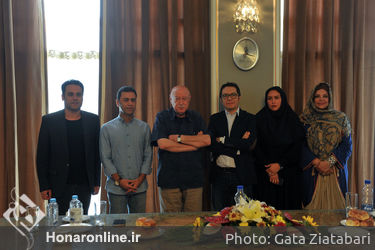 نشست خبری کنسرت ارکستر فرهنگ و هنر با همراهی استاد فرهاد فخرالدینی